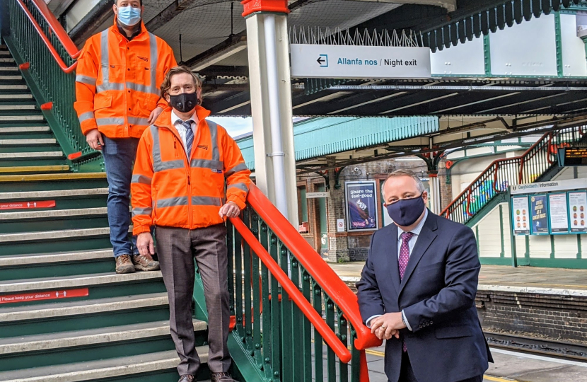 Proposal to reopen promenade access at Colwyn Bay Station to be looked at