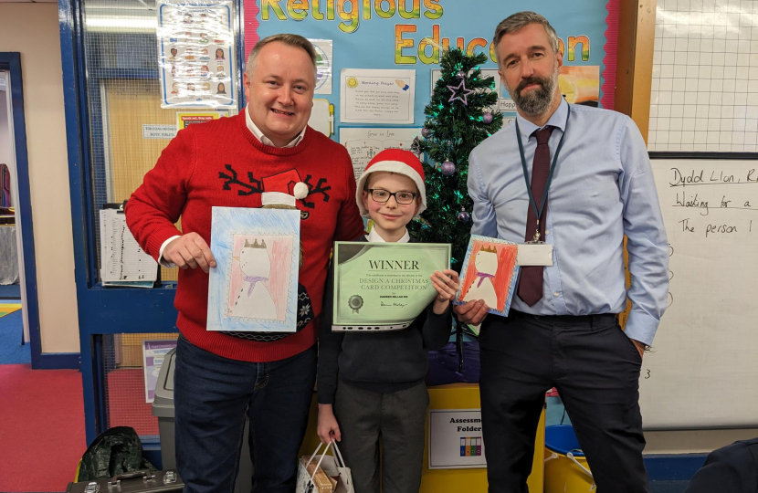  Colwyn Bay school boy designs Christmas card fit for a King