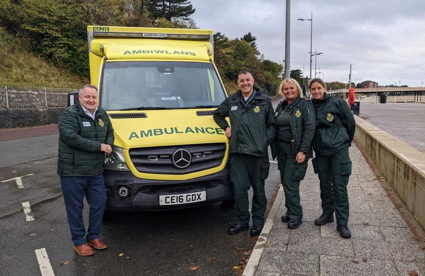 Ambulance staff praised for “heroic efforts”